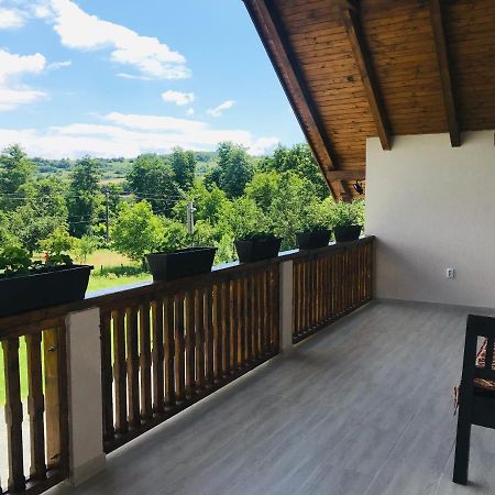 Agropensiunea Duminora Lăschia Buitenkant foto